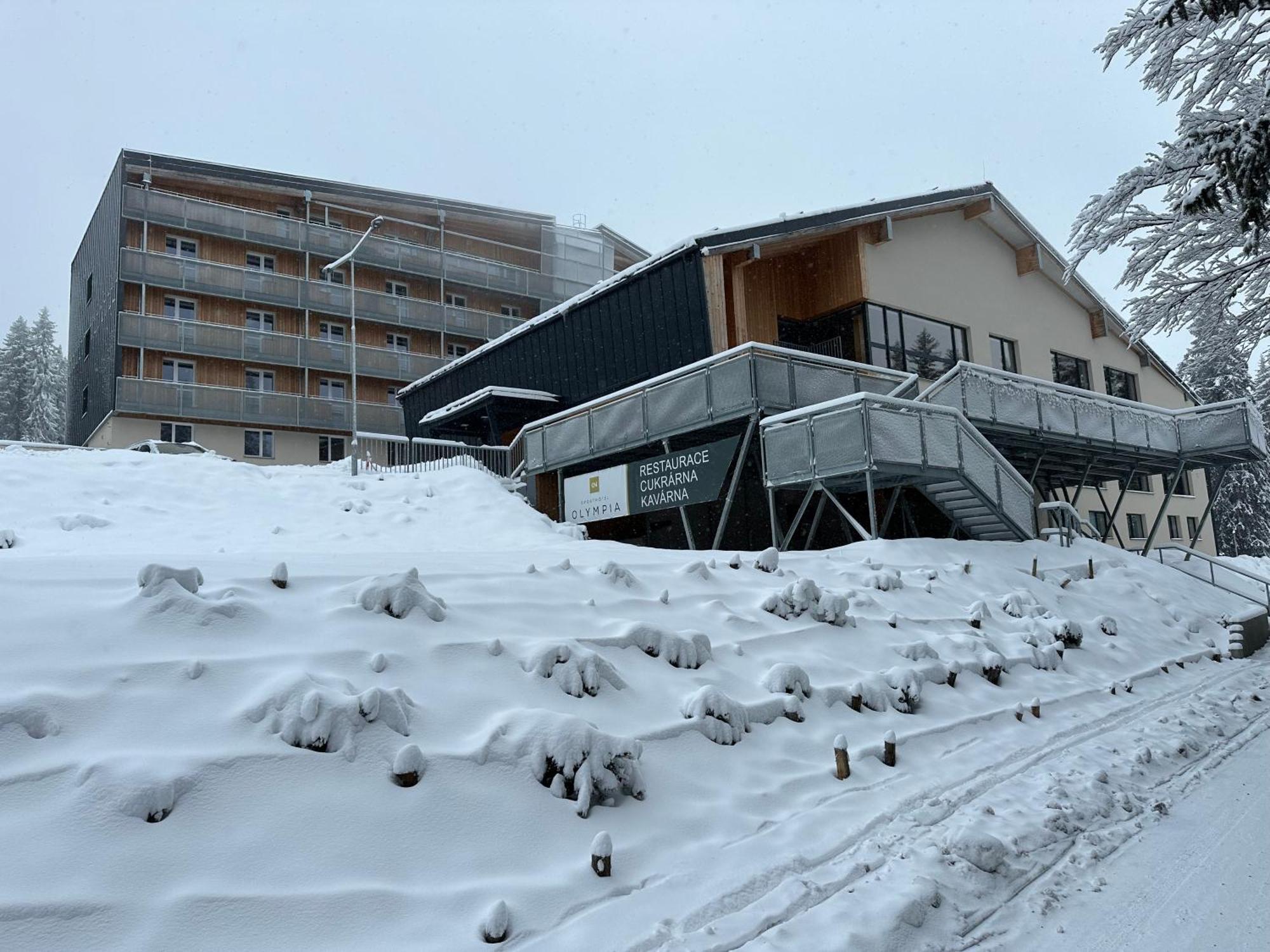 Sporthotel Olympia Stachy Eksteriør billede