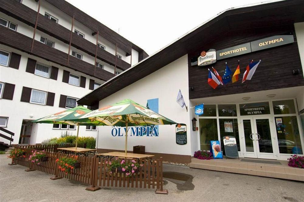 Sporthotel Olympia Stachy Eksteriør billede